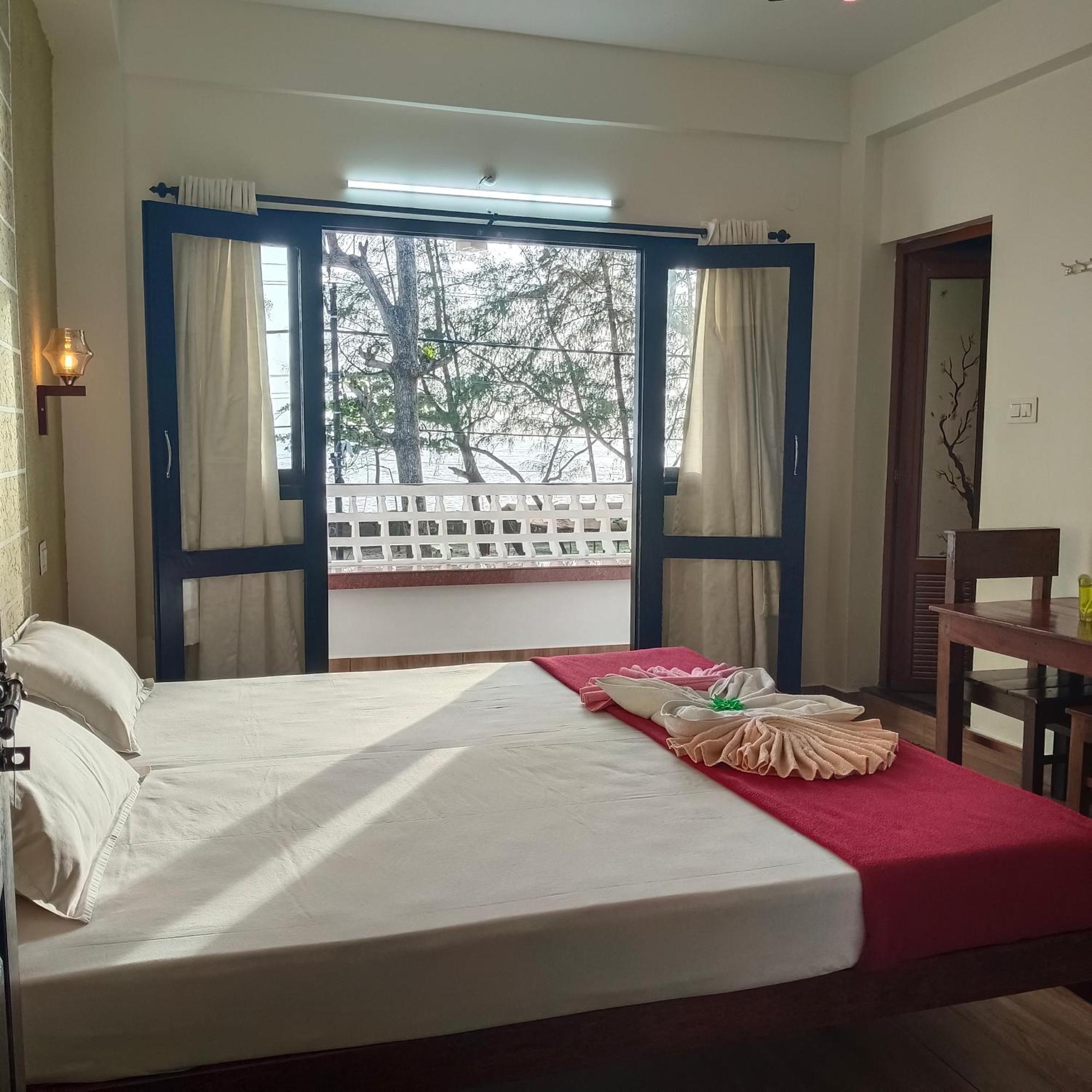 Cherai Ocean View Home شاطئ شيراي المظهر الخارجي الصورة